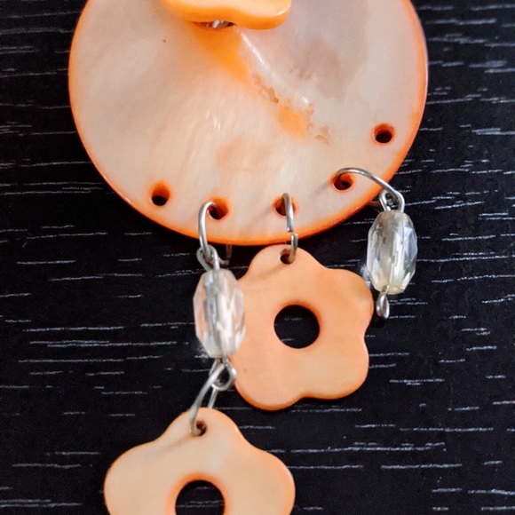 Handmade Shell Necklace - Picture 6 of 6